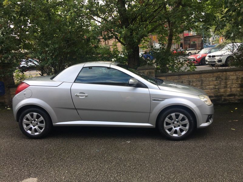 VAUXHALL TIGRA