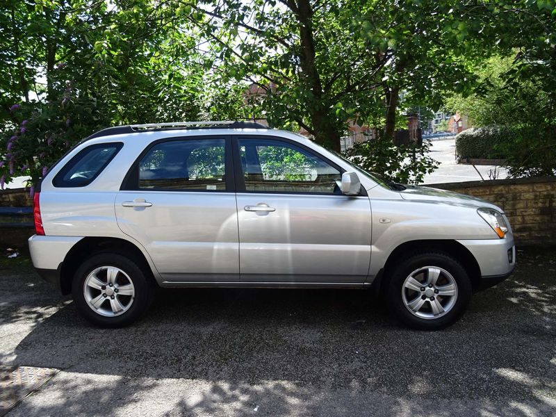KIA SPORTAGE