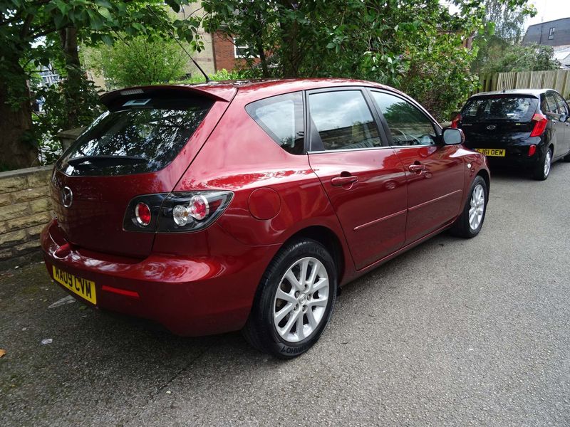 MAZDA MAZDA3