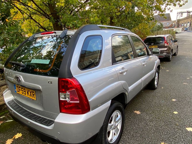 KIA SPORTAGE