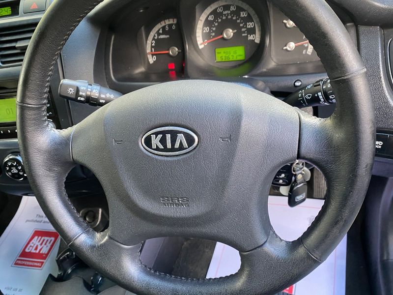 KIA SPORTAGE