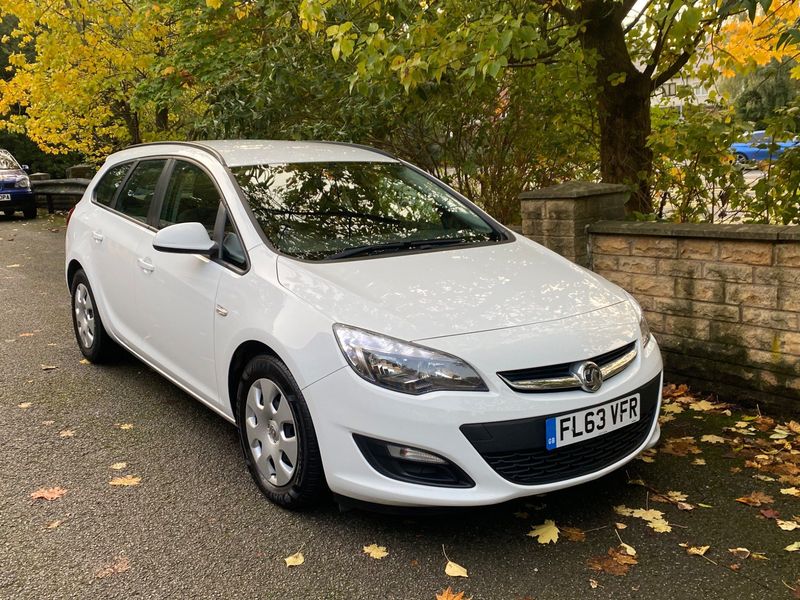 View VAUXHALL ASTRA 1.7 CDTi ecoFLEX 16v ES ss 5dr