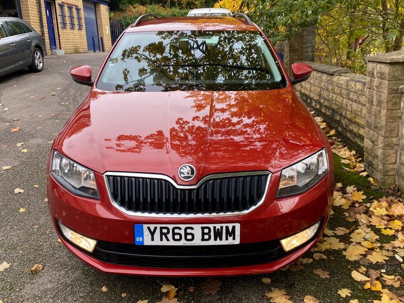 View SKODA OCTAVIA 2.0 TDI SE 4x4 5dr