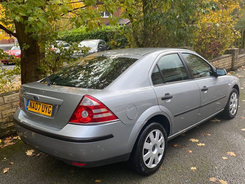 FORD MONDEO