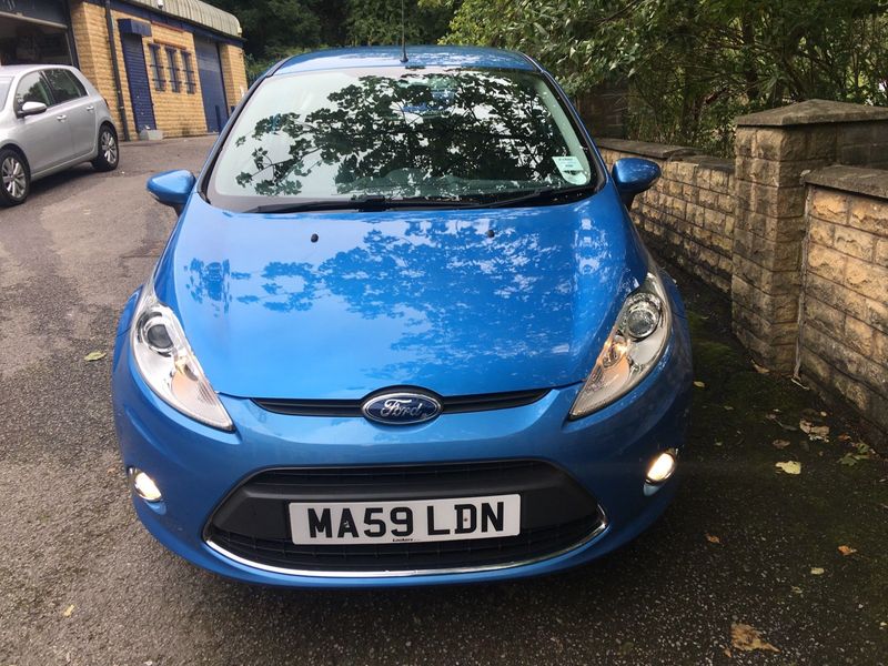 View FORD FIESTA 1.4 Zetec 3dr