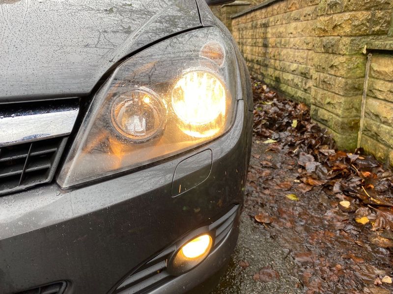 VAUXHALL ASTRA