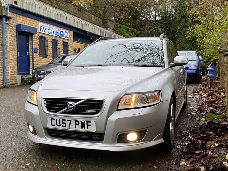VOLVO V50