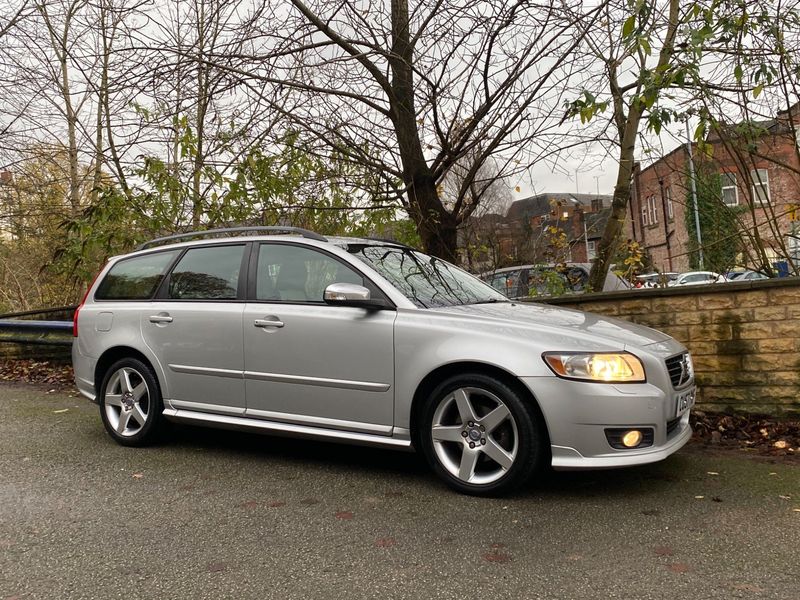 VOLVO V50