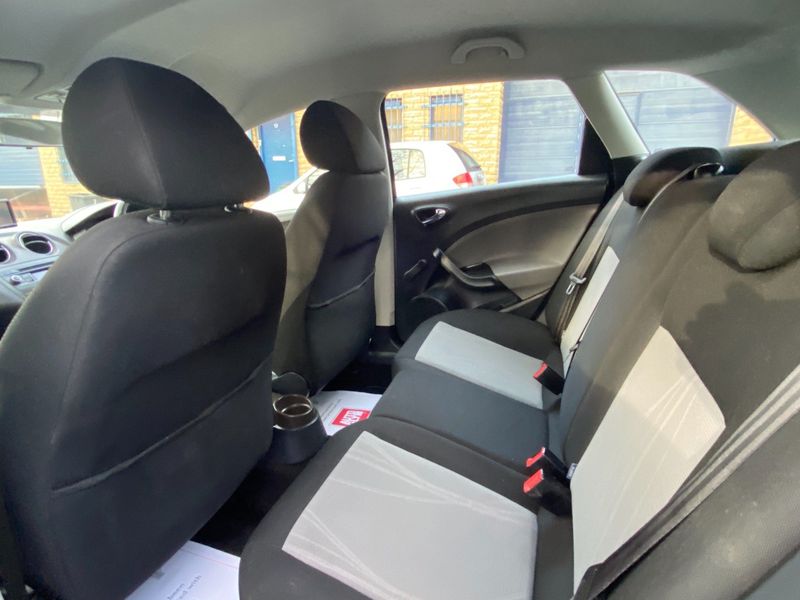 SEAT IBIZA