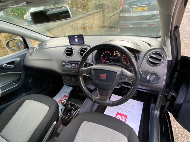 SEAT IBIZA