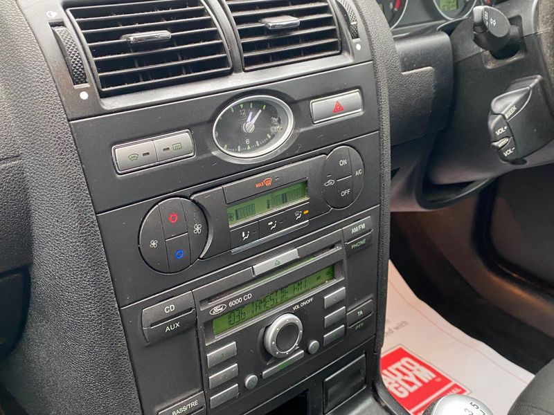 FORD MONDEO